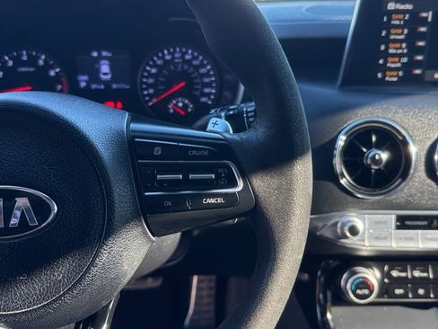 Used 2019 Kia Stinger GTS image 33