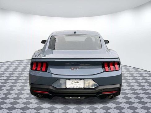 Used 2024 Ford Mustang GT Premium image 4