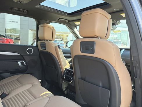New 2026 Land Rover Discovery Dynamic SE AWD/4WD image 15