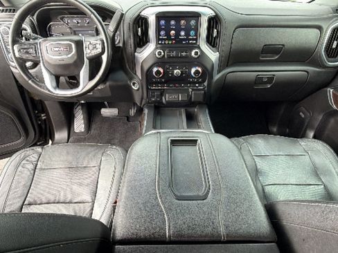 Used 2019 GMC Sierra 1500 SLT w/ SLT Premium Plus Package AWD/4WD image 26