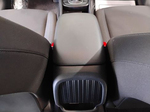 Used 2024 Hyundai Kona SE image 37