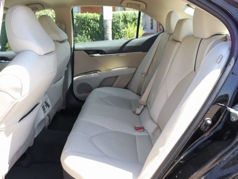 Used 2023 Toyota Camry XLE FWD image 35