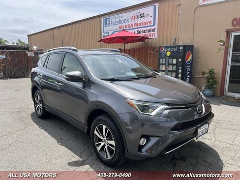 Used 2017 Toyota RAV4 XLE w/ Plus Extra Value Package FWD image 2