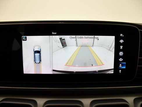 Used 2022 Mercedes-Benz GLE 350 4MATIC image 16