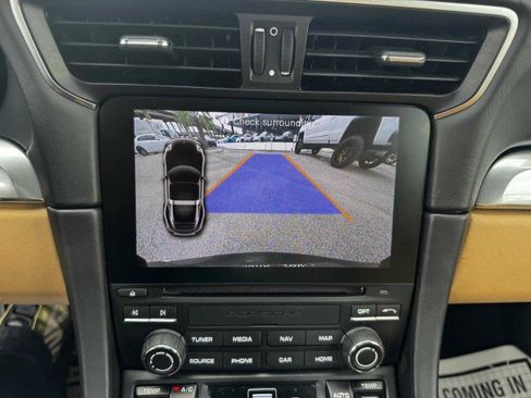 Used 2019 Porsche 911 Targa 4 image 30