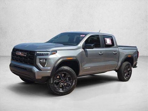 Used 2025 GMC Canyon Elevation RWD image 1