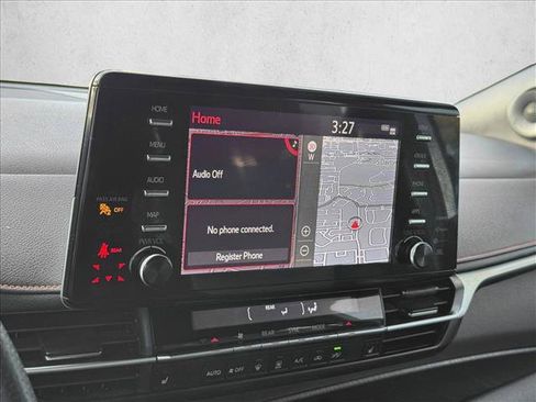 Used 2022 Toyota Sienna XSE w/ XSE Plus Package FWD image 12