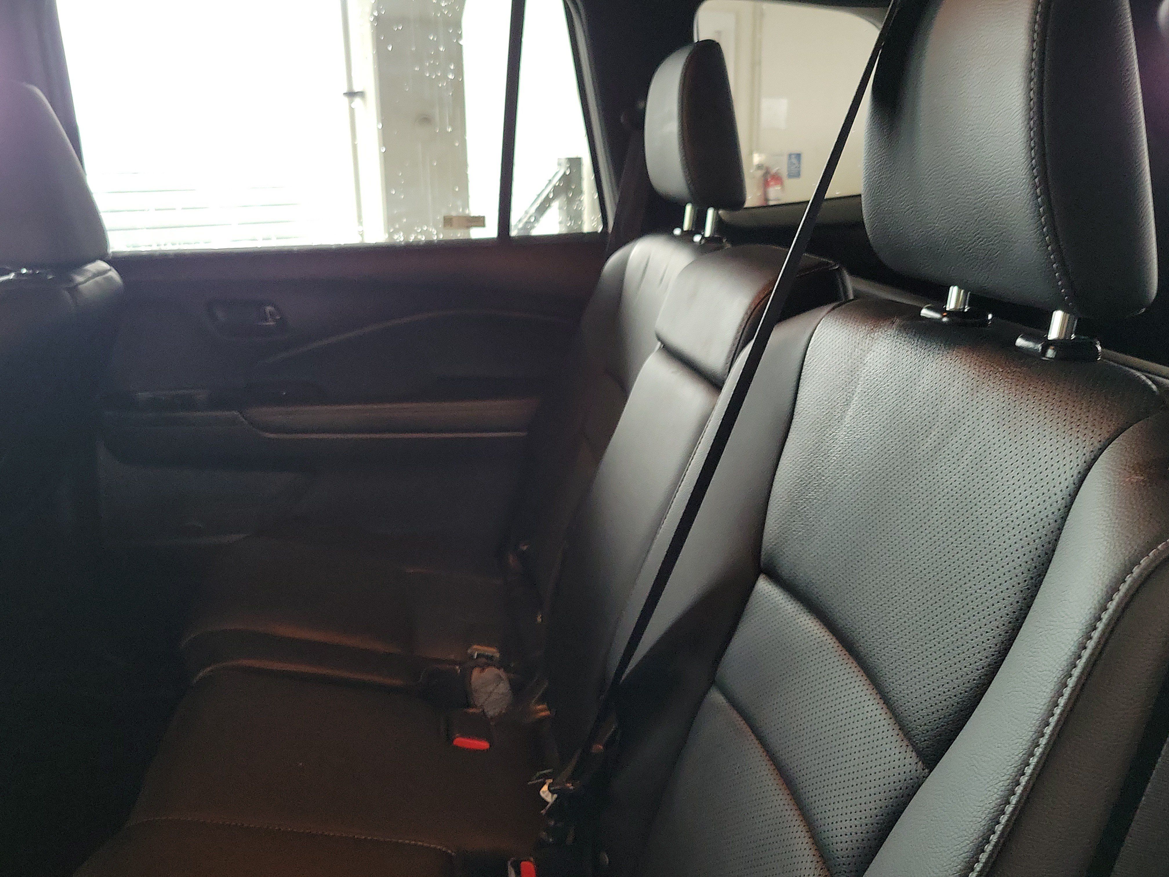 Used 2024 Honda Passport EX-L image 16