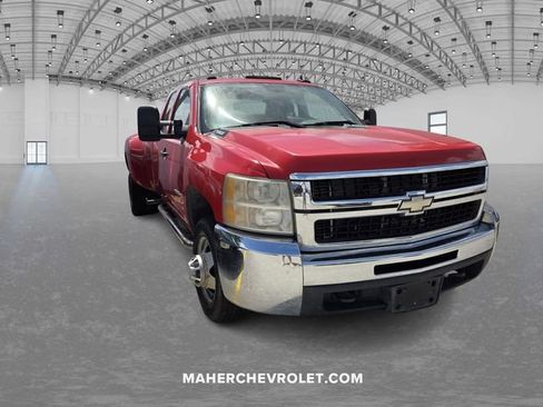 Used 2008 Chevrolet Silverado 3500 W/T AWD/4WD image 1