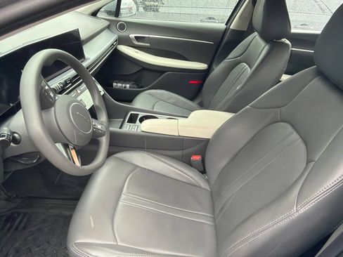 Used 2024 Hyundai Sonata SEL AWD/4WD image 2