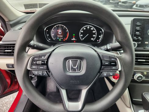 Used 2019 Honda Accord LX image 9