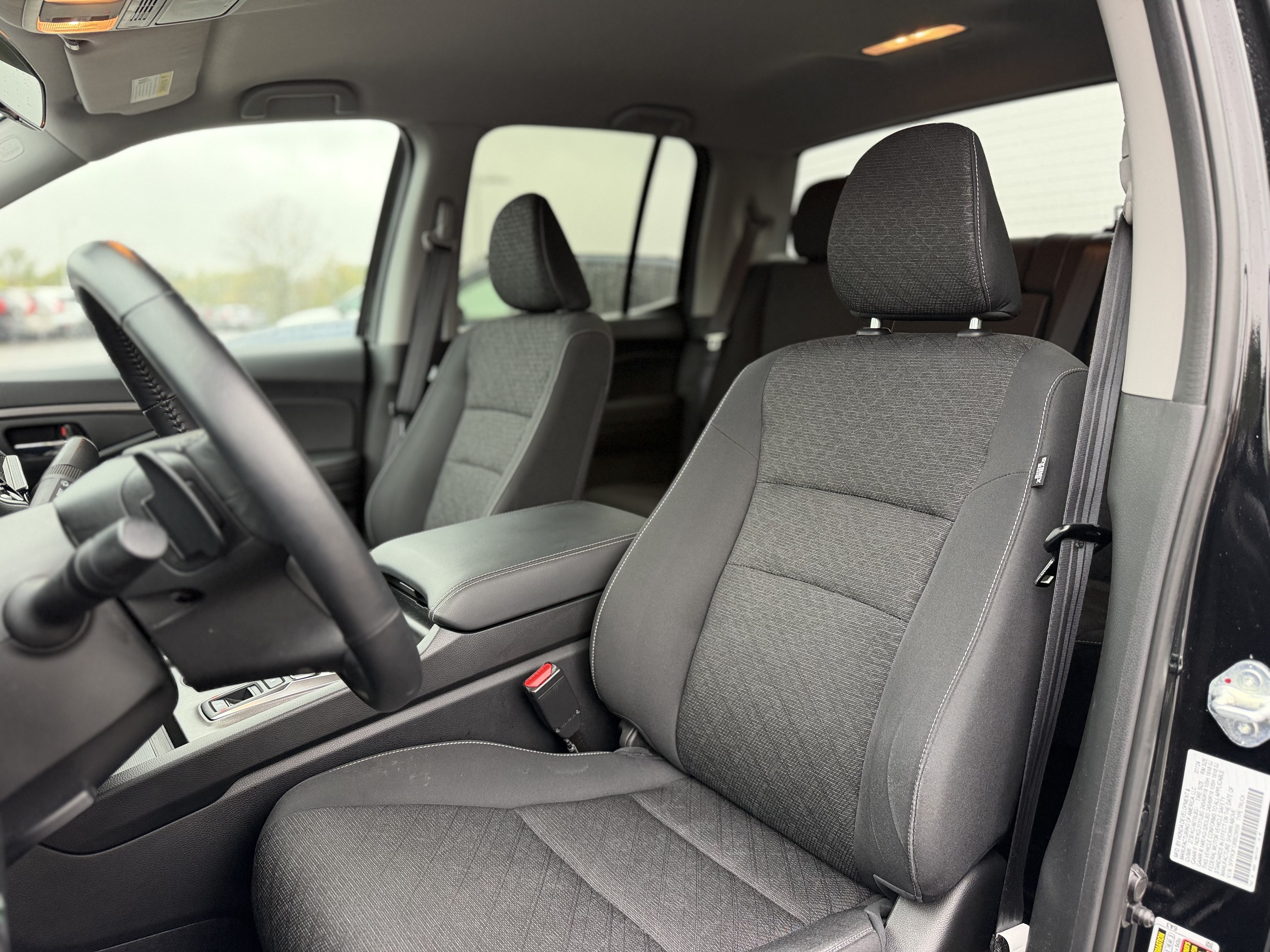Used 2024 Honda Ridgeline Sport image 8