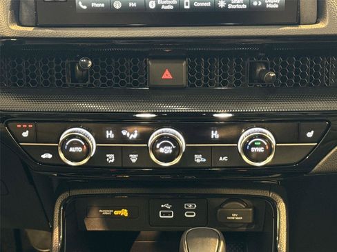 Used 2025 Honda CR-V EX-L image 17