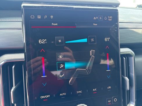 New 2026 GMC Acadia AT4 w/ Super Cruise Package AWD/4WD image 31