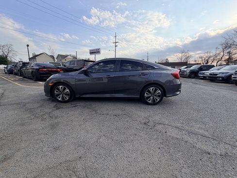 Used 2018 Honda Civic EX-L image 35