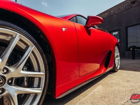 Used 2012 Lexus LFA RWD image 36
