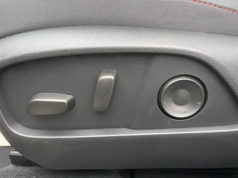 New 2026 Chevrolet Equinox RS w/ Convenience Package III image 12