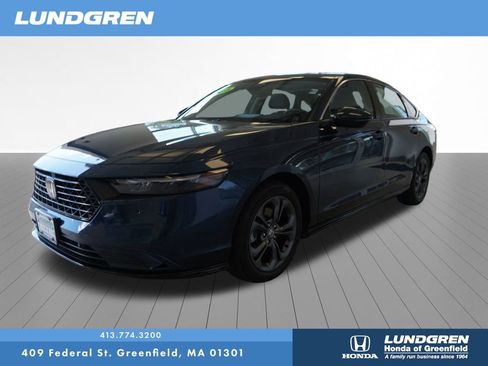 Used 2025 Honda Accord EX-L image 3