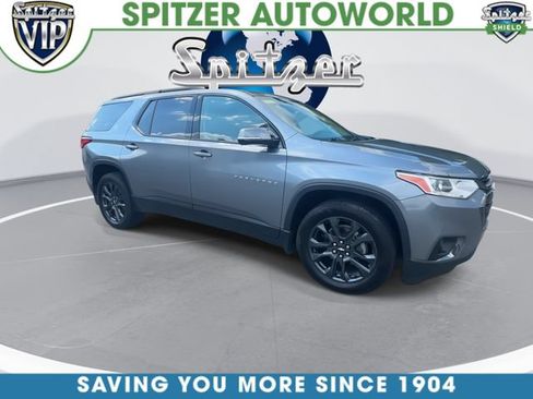 Used 2020 Chevrolet Traverse RS w/ LPO, Floor Liner Package AWD/4WD image 2