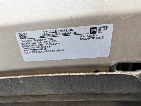 Used 2023 Chevrolet Malibu LT FWD image 25