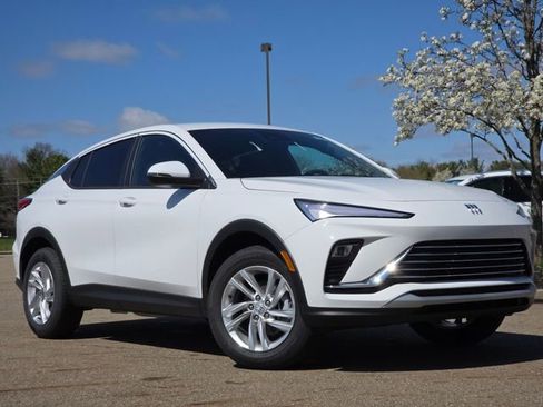 New 2026 Buick Envista Preferred image 2