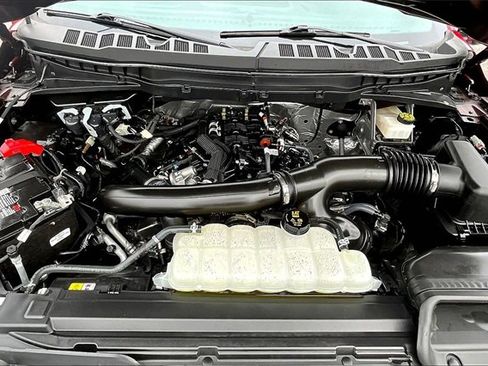 Certified 2024 Ford F150 Platinum image 7