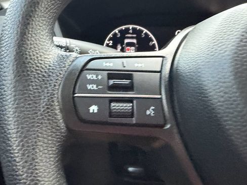 Used 2026 Honda HR-V LX image 27