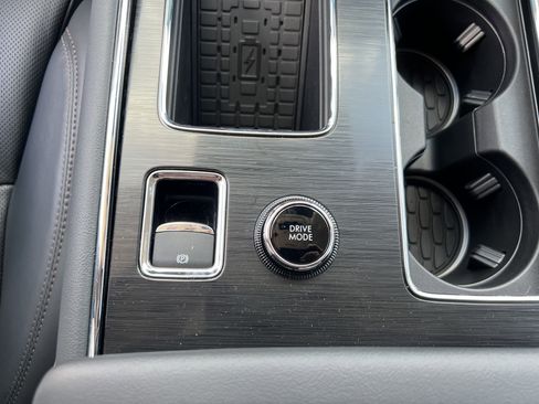 New 2025 Lincoln Aviator Reserve w/ Equipment Group 201A image 23