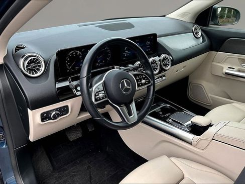 Used 2022 Mercedes-Benz GLA 250 4MATIC image 17