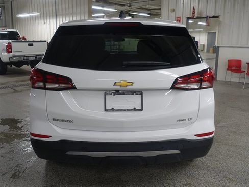 Used 2023 Chevrolet Equinox LT image 6