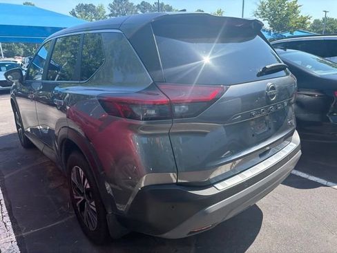 Used 2023 Nissan Rogue SV FWD image 8