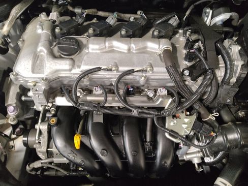 Used 2022 Toyota Corolla LE image 30