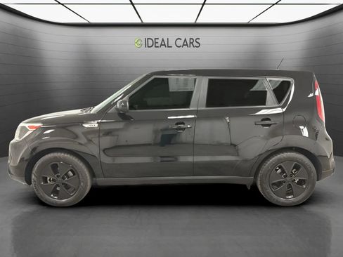 Used 2016 Kia Soul FWD image 8