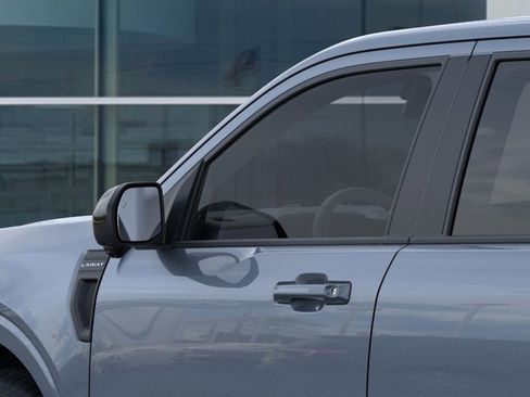 New 2025 Ford Maverick Lariat w/ Black Appearance Package AWD/4WD image 23