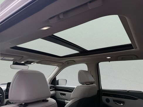 Certified 2023 Honda Pilot Touring image 19