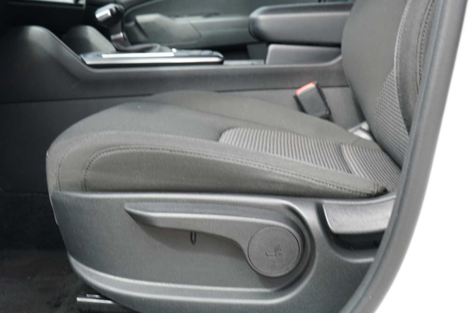 Certified 2026 Kia Sportage LX FWD image 16
