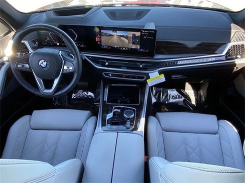Certified 2024 BMW X5 xDrive50e w/ Premium Package image 17