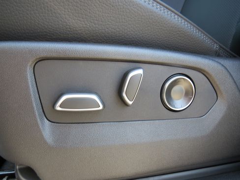 New 2025 GMC Sierra 2500 Denali w/ Denali Reserve Package image 22