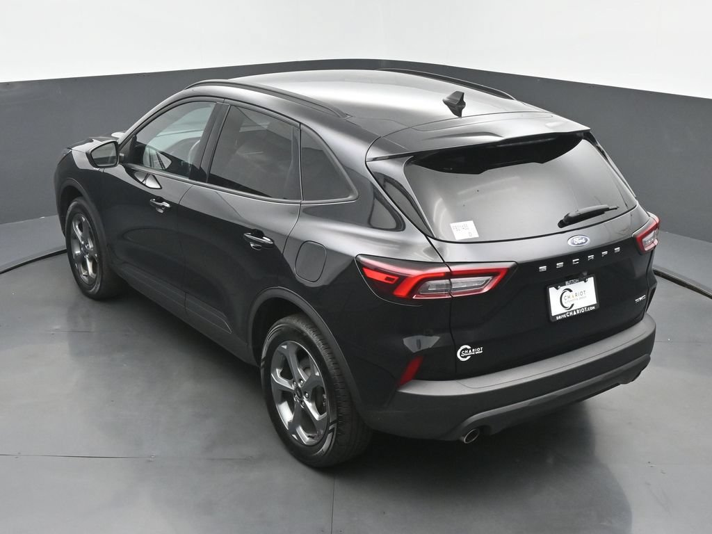 Used 2025 Ford Escape ST-Line Select AWD/4WD image 44