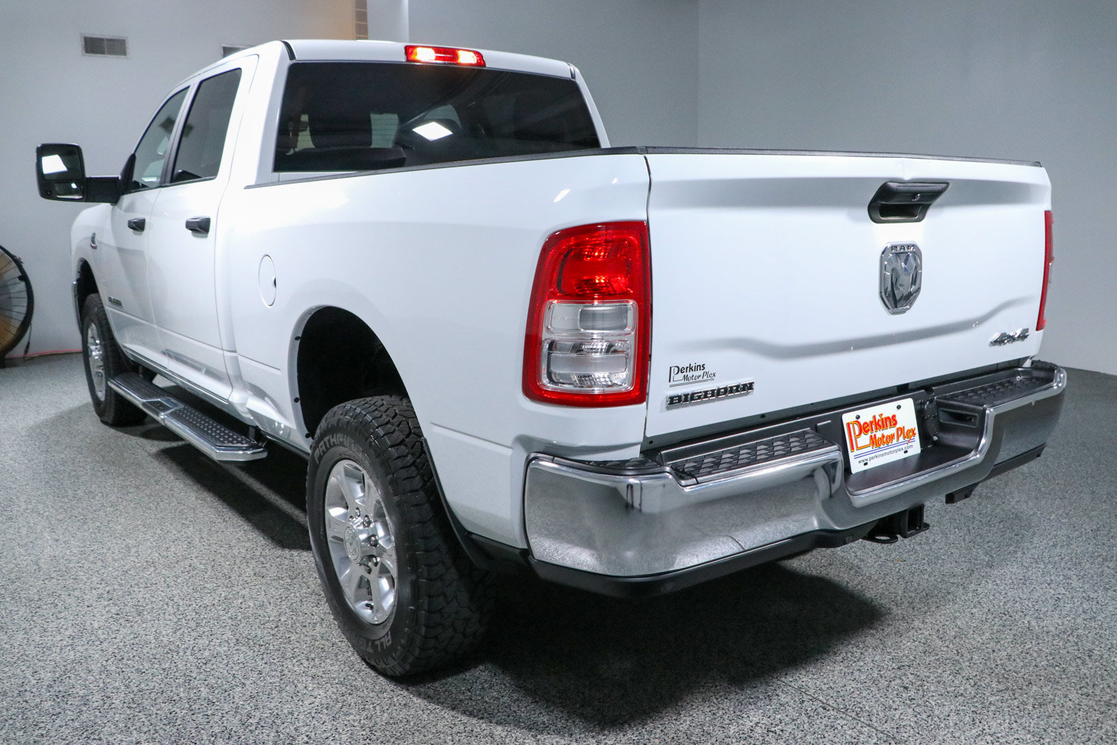 Used 2024 RAM 2500 Big Horn AWD/4WD image 9