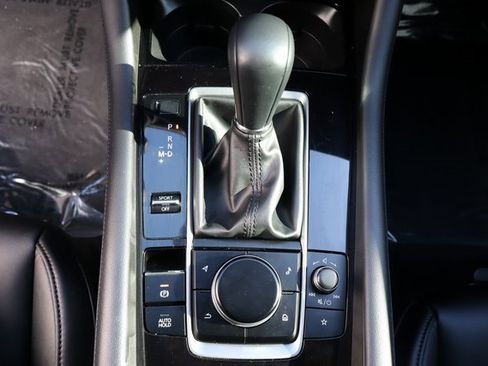 Used 2024 MAZDA MAZDA3 s image 31
