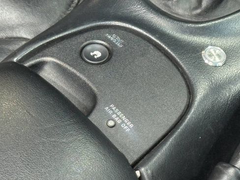 Used 2002 Chevrolet Corvette Convertible w/ Preferred Equipment Group2 image 42