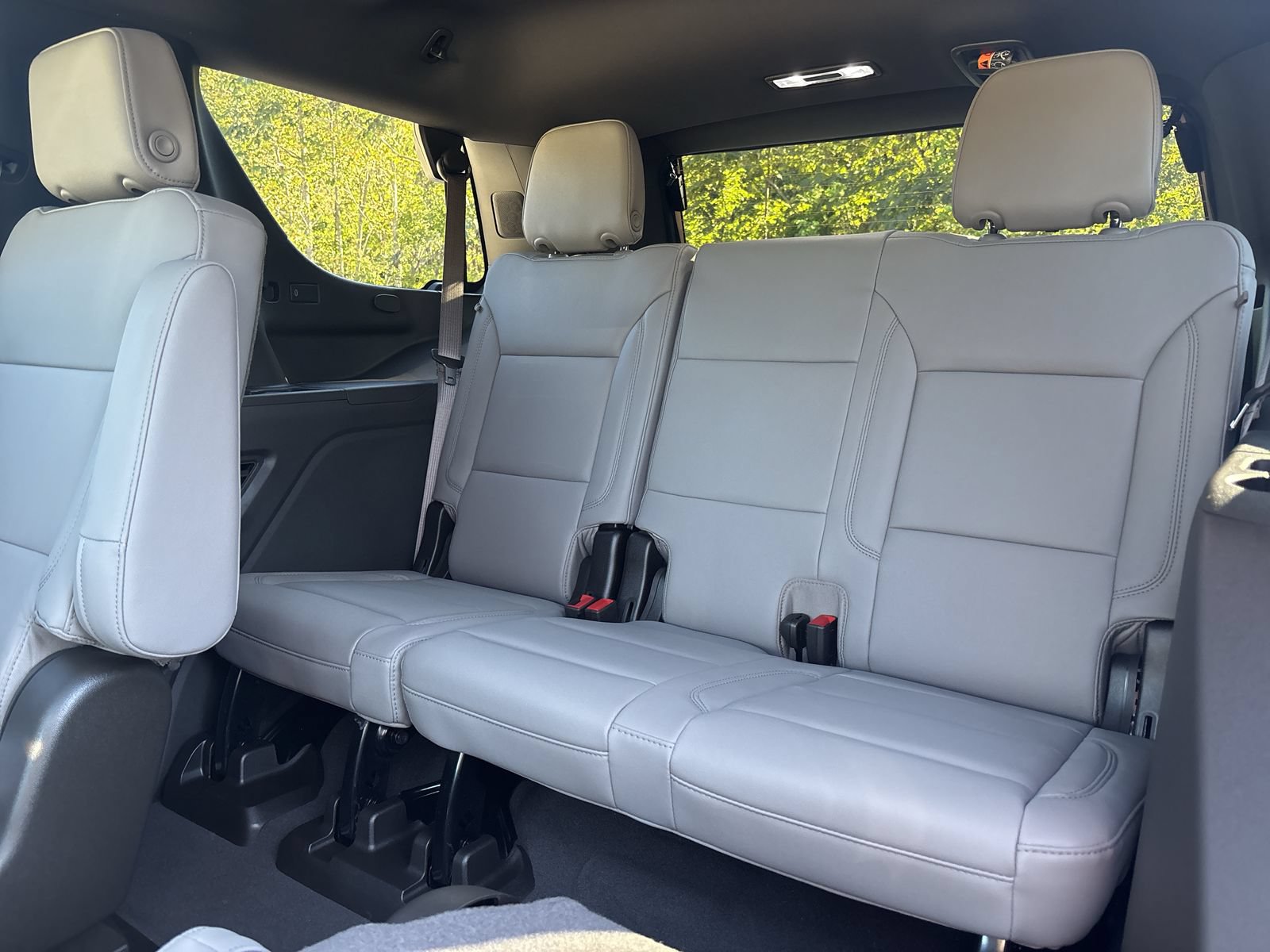 New 2027 Chevrolet Tahoe Z71 w/ Comfort Package AWD/4WD image 26