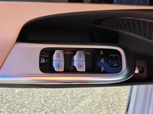 New 2026 Mercedes-Benz E 350 4MATIC Sedan image 12