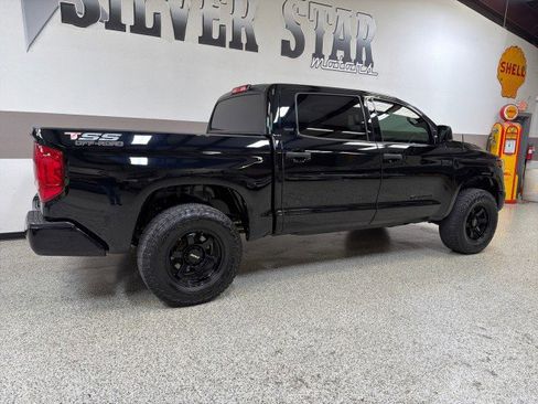 Used 2019 Toyota Tundra SR5 w/ SR5 Upgrade Package image 48