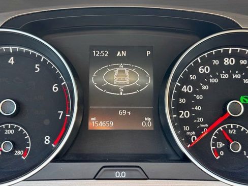 Used 2015 Volkswagen Golf S FWD image 12