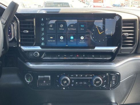 Used 2025 Chevrolet Silverado 2500 LTZ w/ Trail Boss Package AWD/4WD image 24