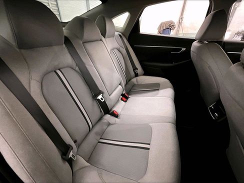 Used 2020 Hyundai Sonata SEL w/ Convenience Package image 26