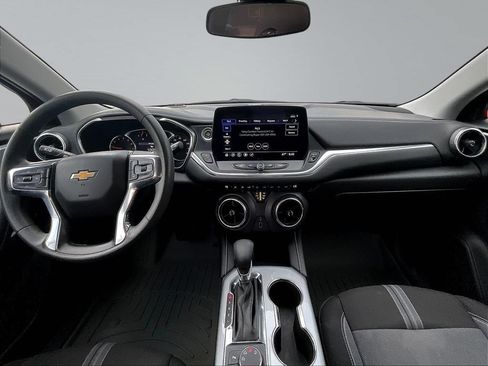 Used 2023 Chevrolet Blazer LT w/ Driver Confidence Package AWD/4WD image 9