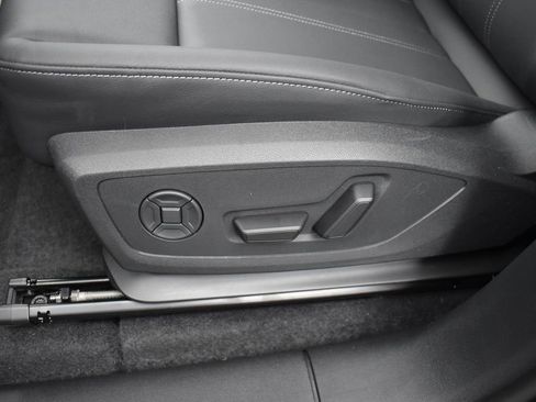 New 2027 Audi Q6 e-tron Premium AWD/4WD image 7